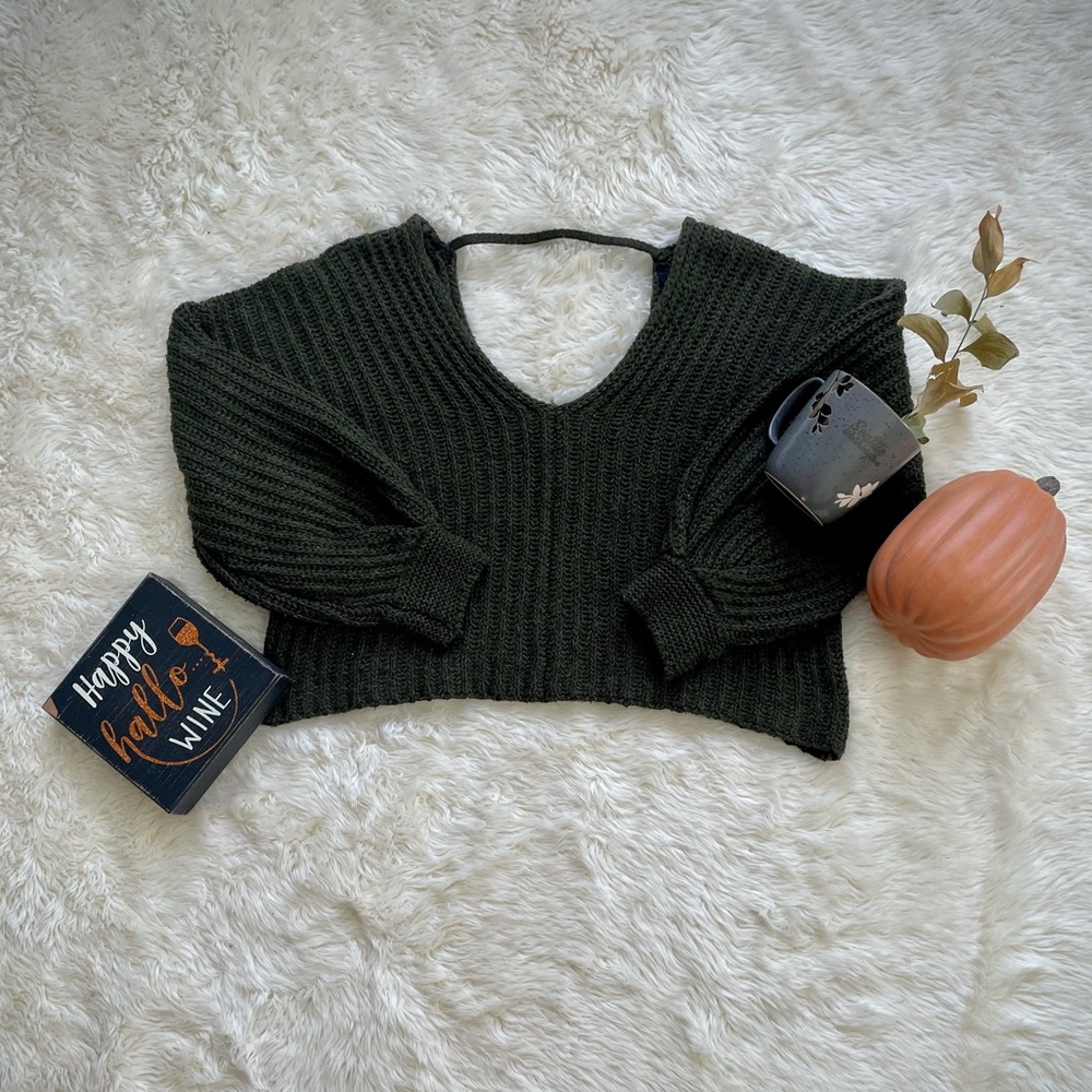 Forever 21 Olive Green Cropped Sweater